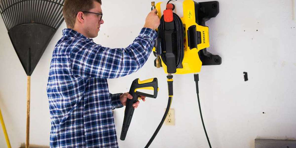 Choosing the Best Wall Mount Pressure Washer: A Guide for Closter Homeowners