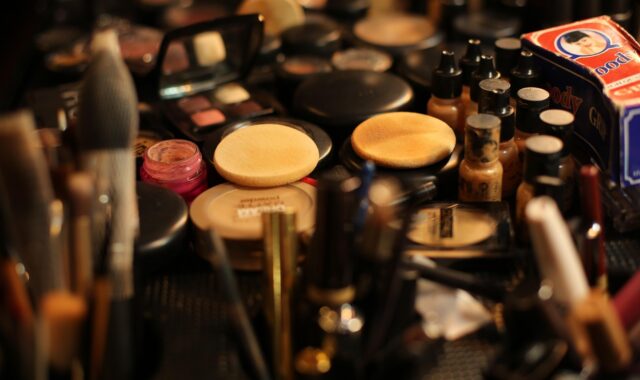 makeup, makeup kit, makeup artist, brown makeup, makeup kit, makeup kit, makeup kit, makeup kit, makeup kit, makeup artist, makeup artist, makeup artist