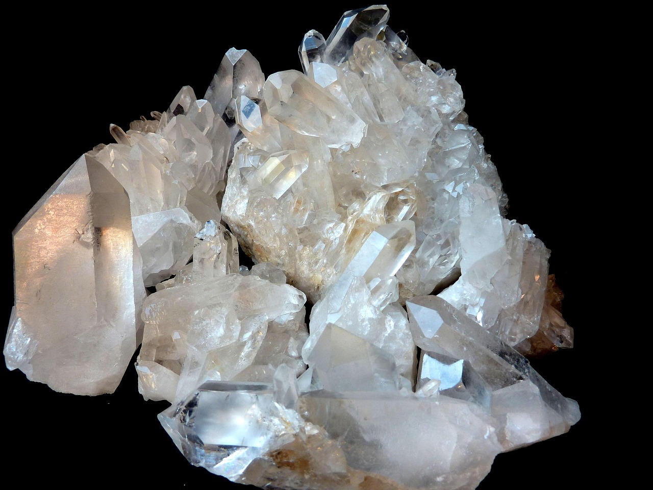 rock crystal, clear to white, gemstone tip, gemstone chunks, glassy, transparent, translucent, shine, bright, partly blotchy-cloudy, gemstone, semi precious stone, healing stone, protective stone, mineral, crystal, quartz, late, ore, rocks, stone, gem customer, naturopathy, medicine, art, nature, health, beauty, decoration, decorative, deco, decorate, precious, gemstone, gemstone, gemstone, gemstone, gemstone, crystal, crystal, quartz, quartz