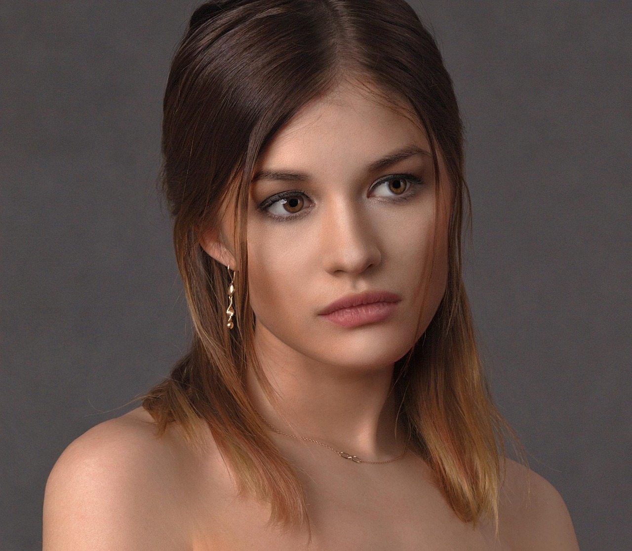girl, sad girl, sad, portrait, face, woman, makeup, cosmetics, brunette, brunette woman, young woman, hairstyle, model, look, hair, unhappy